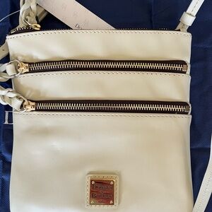 NWT Dooney & Bourke Triple Zip Cream Crossbody Bag with Gold Accents